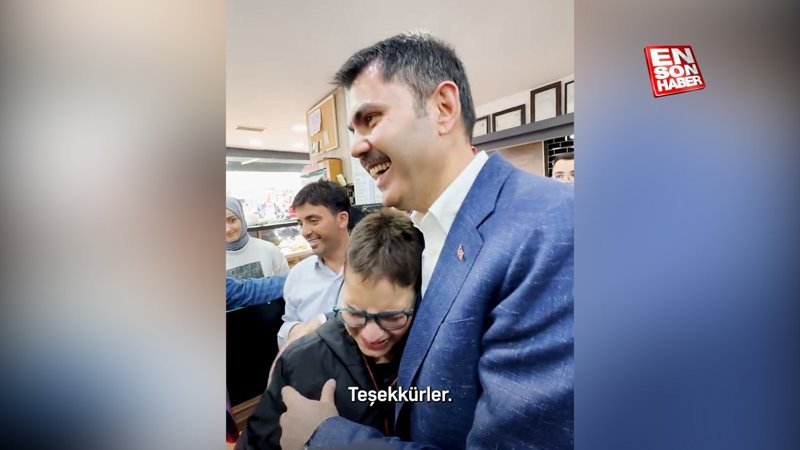Murat Kurum’a moto kuryeden ‘park alanları’ teşekkürü