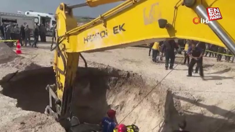 Nevşehir'de iş makinesiyle birlikte toplara gömülen işçi hayatını kaybetti