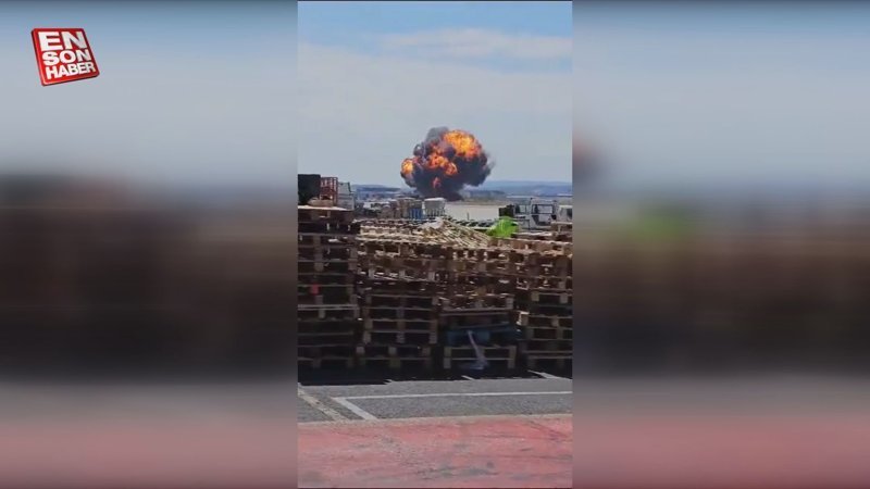 İspanya'da düşen F-18 savaş uçağı kamerada