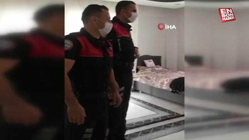 İzmir’de lösemi hastası kıza yunus polislerinden sürpriz doğum günü