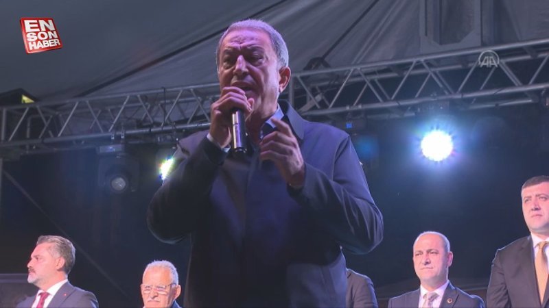 Hulusi Akar: Mehmetçik teröristleri kazdıkları çukurlara gömecek