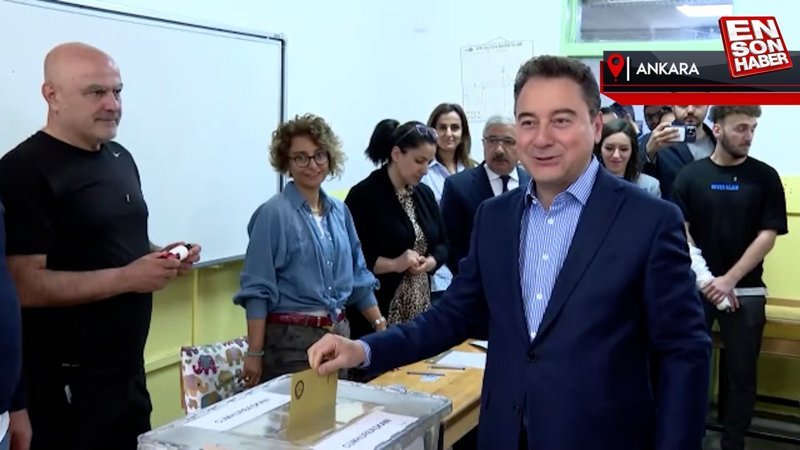 Deva Partisi Genel Başkanı Babacan oyunu kullandı