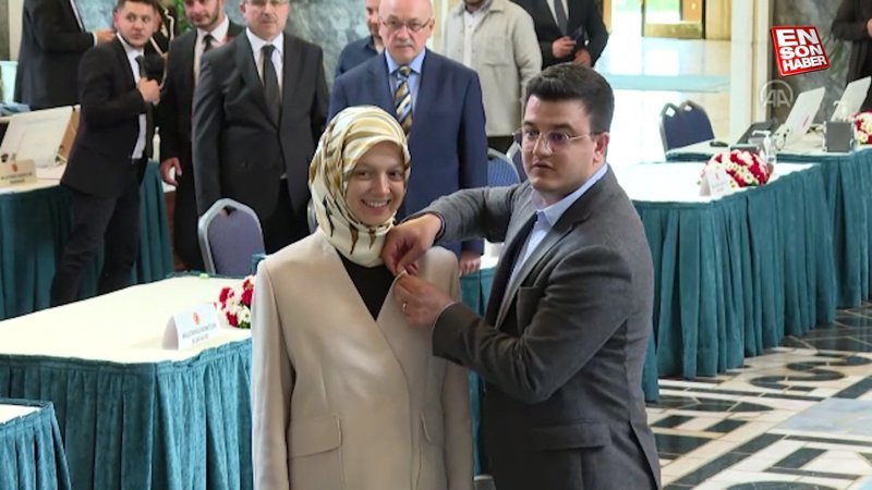 TBMM'de kayıt yaptıran yeni vekillerden renkli kareler