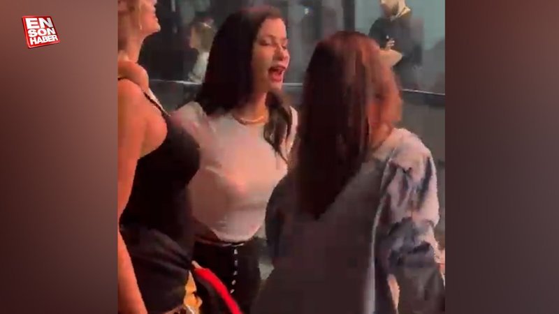 Müjde Uzman, Simge Sağın'ın konserinde dans etmeye doymadı