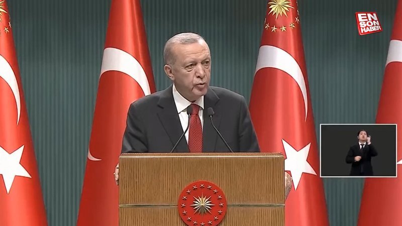 Cumhurbaşkanı Erdoğan açıkladı: Bayram tatili 9 güne çıkarıldı