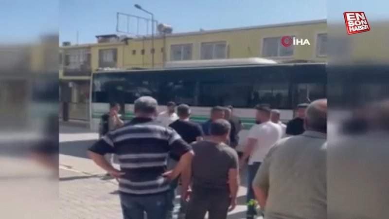 Adana'da çarptığı kızın sevgilisi yaşlı adamı bıçaklandı