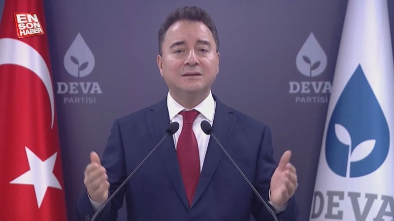 Ali Babacan: Kimseye borcumuz yok, helalinden kazanmış 15 vekilimiz var