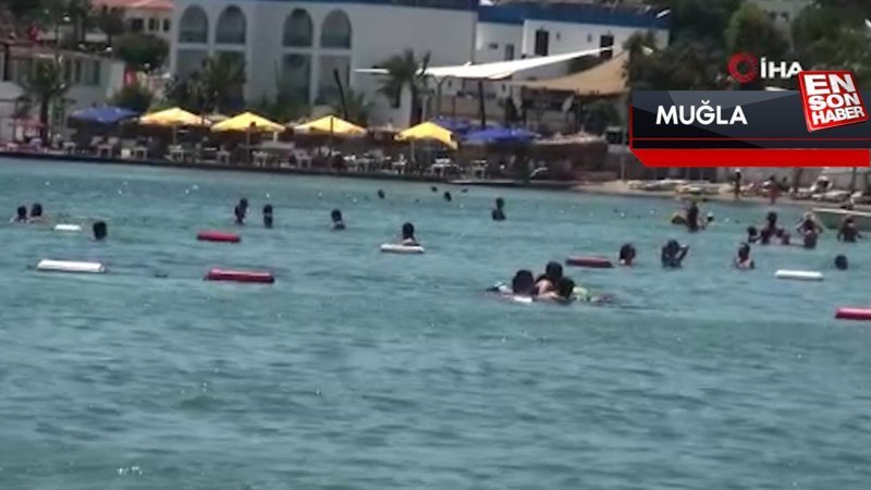 Bodrum'da bayram nüfusu 1 milyona aştı, sahiller doldu taştı