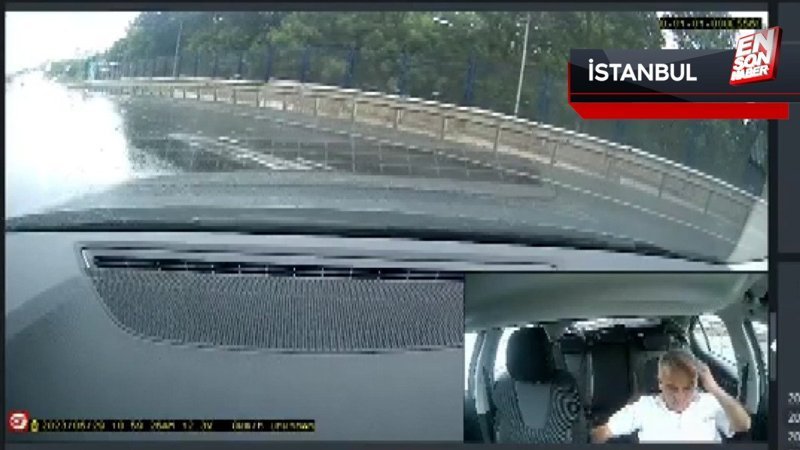 Arnavutköy'de yolcu otobüsünün araçlara çarptığı kaza kamerada