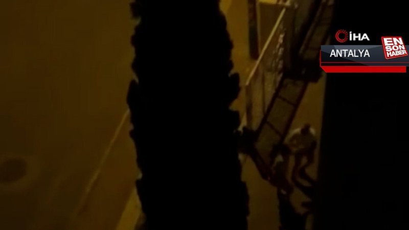 Antalya'da kadına vurdu, mahalleli tepki gösterince kaçtı