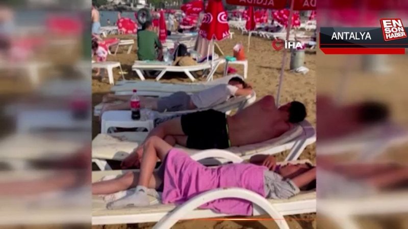 Antalya’daki otellerde yer bulamayan tatilciler araçlarda sabahladı