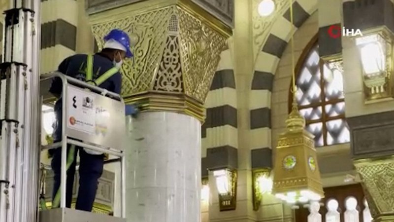 Mescid-i Nebevi’de hacılara özel temizlik