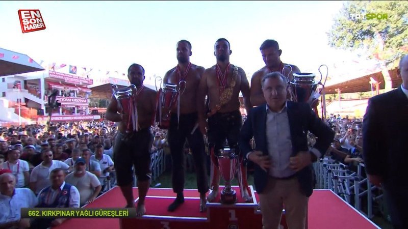 Başpehlivan Yusuf Can Zeybek altın kemeri kuşandı