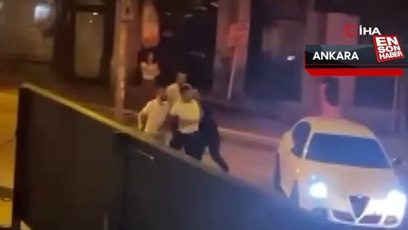 Ankara’da sokak ortasında tekme tokat birbirlerine girdiler