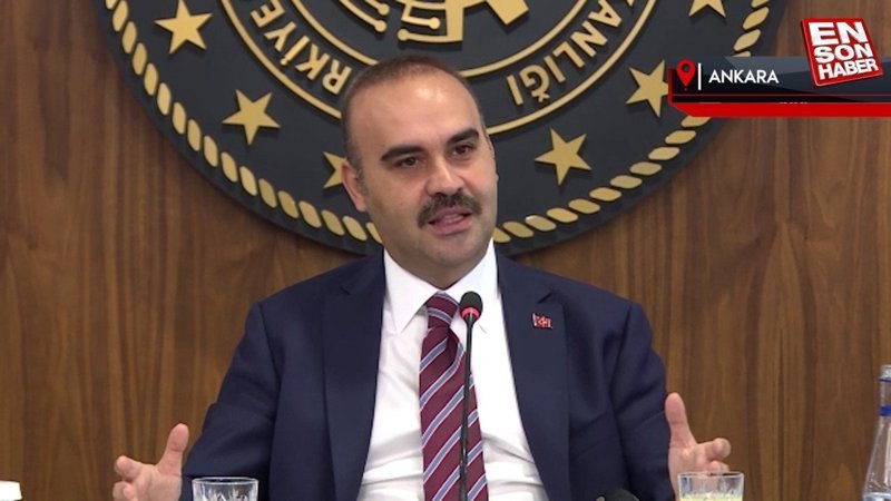 Bakan Kacır'dan deprem bölgesi için 450 milyon dolarlık finansman açıklaması