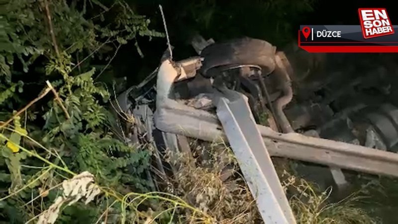 Takla atan tırdan emniyet kemeri sayesinde kurtuldu