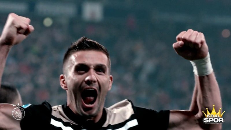 Dusan Tadic, Ajax'tan ayrıldı