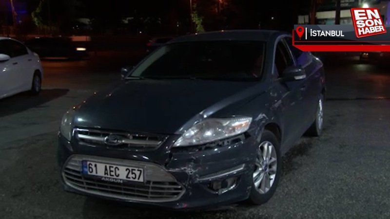 Cevizlibağ E5'te 2 araç çarpıştı