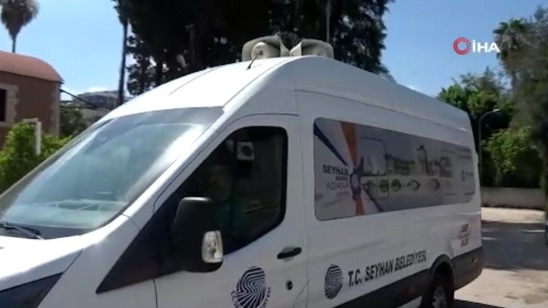 Adana'da sıcaklara karşı belediyeden güldüren anons