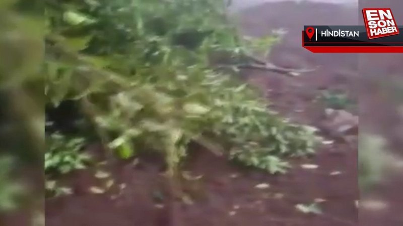 Hindistan’da toprak kayması