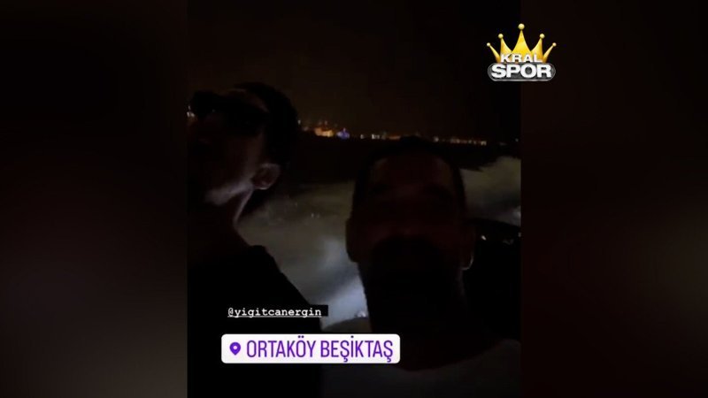 Arda Turan'ın tekne keyfi