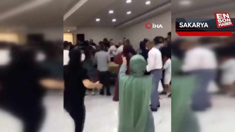 Sakarya'da düğünde şarkı kavgası çıktı: Taraflar birbirlerine girdi