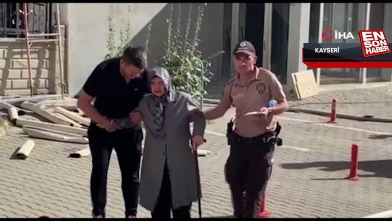 Kayseri'de yangında binada mahsur kalanlar kurtarıldı