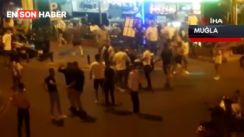 Muğla'da restoran sahiplerinin kavgasını çevredeki vatandaş ayırdı