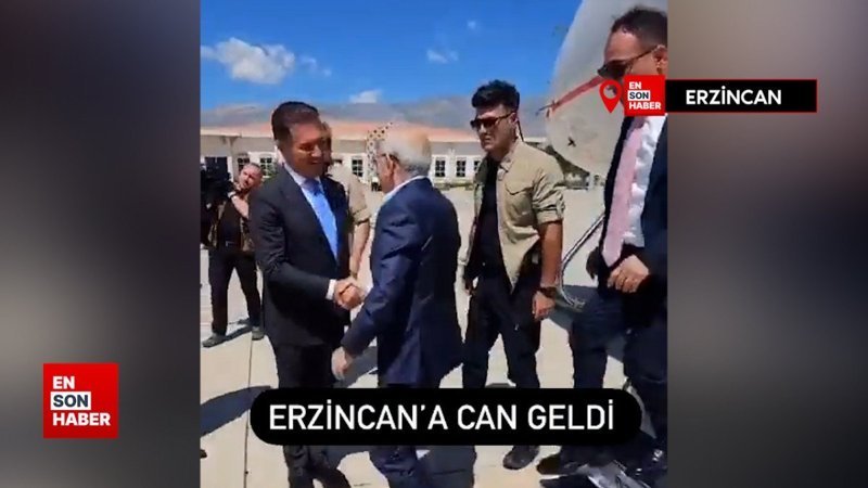 Kemal Kılıçdaroğlu’nu Erzincan’da Mustafa Sarıgül karışıladı