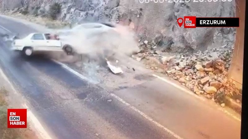 Erzurum'da iki aracın kafa kafaya çarpıştığı kaza kamerada