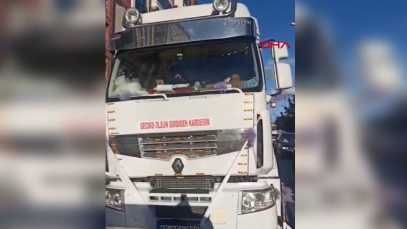 Samsun'da tırcı damada arkadaşlarından sürpriz