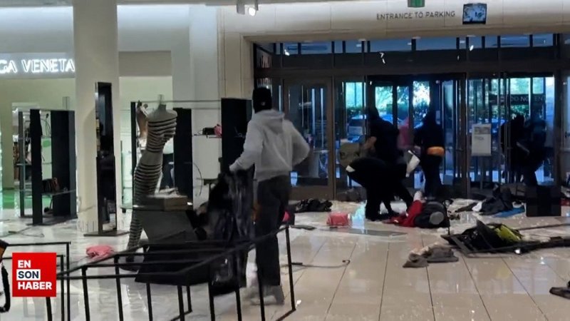 ABD'de mağaza yağmalandı