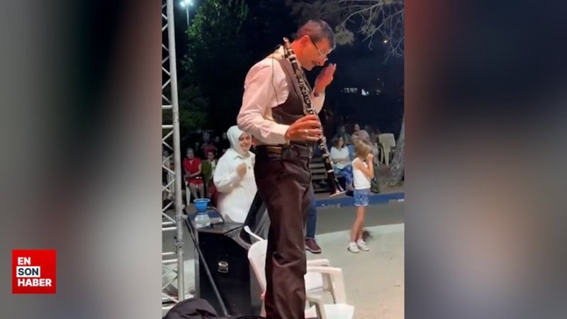 Ekrem İmamoğlu, Ahmet Davutoğlu ve Özgür Özel'e benzeyen klarnetçi