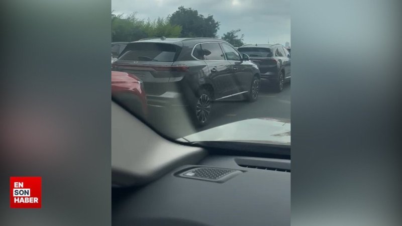 Teslimat bekleyen TOGG otomobiller görüntülendi