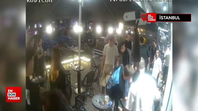 İstanbul'da kafeye silahlı baskın