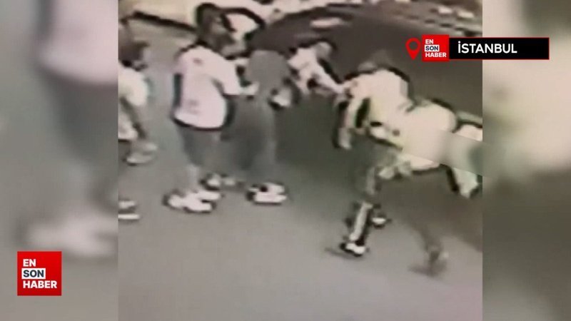 İstanbul'da şoför boğazına kaçan sakızdan heimlich manevrasıyla kurtarıldı