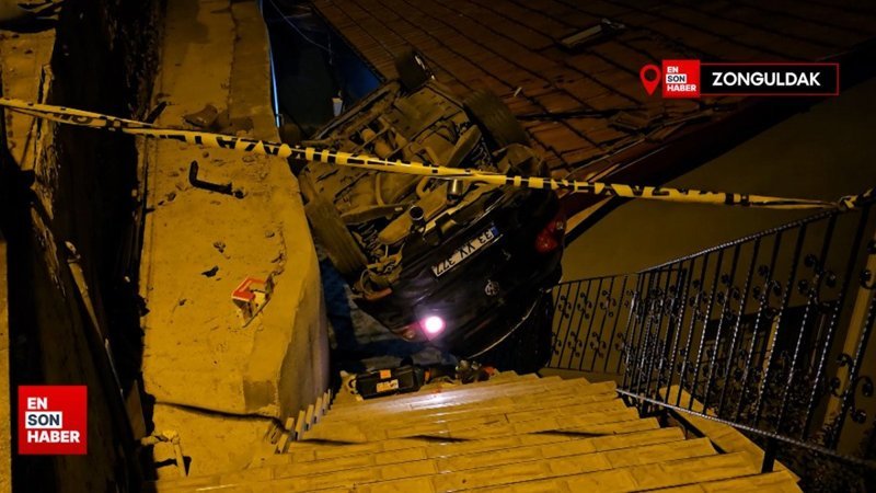 Zonguldak'ta silahlı saldırıdan kaçarken kaza yaptı: Evin çatısına düştü