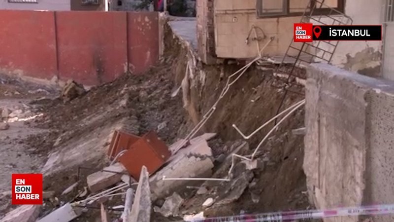 Küçükçekmece’de istinat duvarı çöktü