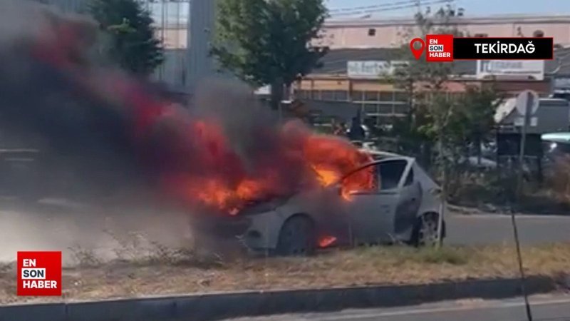 Tekirdağ'da yeni aldığı aracı cayır cayır yandı