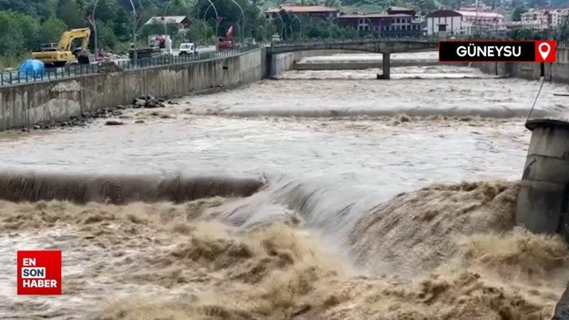 Rize'de sağanak etkili oldu: Çayeli ve Güneysu'yu sel vurdu