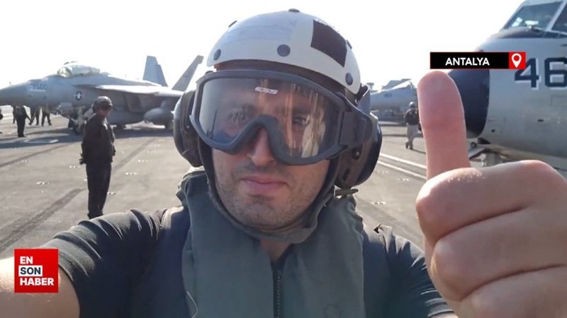 Selçuk Bayraktar, ABD uçak gemisinde tatbikatı izledi