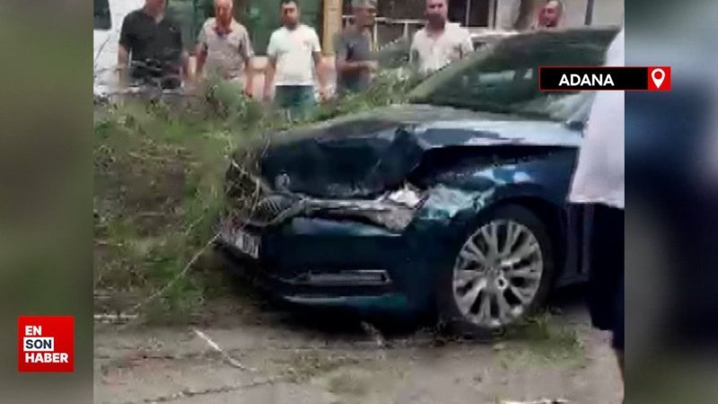 Adana'da sağanak yağış hayatı olumsuz etkiledi