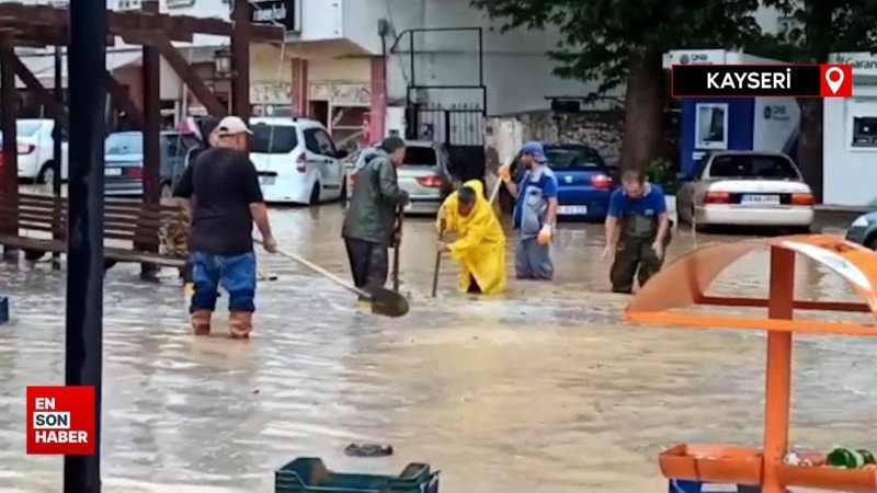Kayseri'de sağanak ve dolu etkili oldu