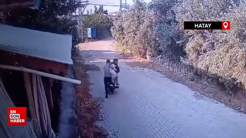 Köpeği çalan 2 acemi hırsızın motosiklet çalışmayınca yaşadıkları panik