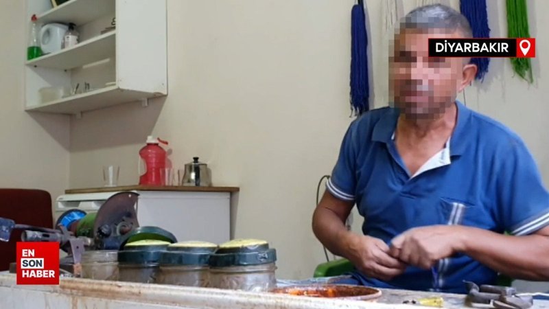 Diyarbakır'da para karşılığı muska yazıp dua ediyor