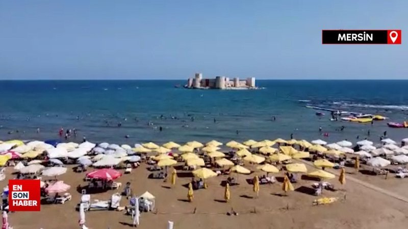 Kızkalesi'nde okullar açılmasına günler kala tatilci yoğunluğu