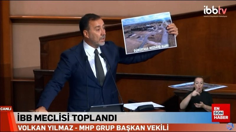 İBB Meclisi'nde pişkinlik yapan CHP'lilere Volkan Yılmaz'dan tokat gibi cevap