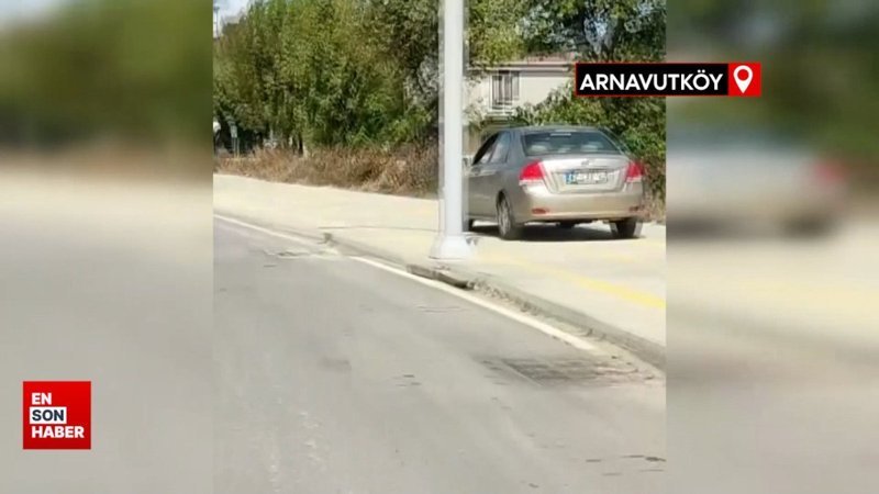 İstanbul'da boş yolda kaldırama çıkan sürücü