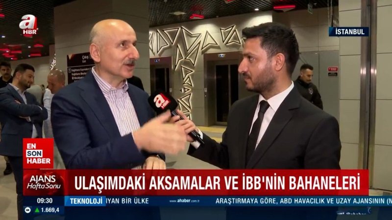 Adil Karaismailoğlu: Yürüyen merdivenler yürümek için ama duruyor