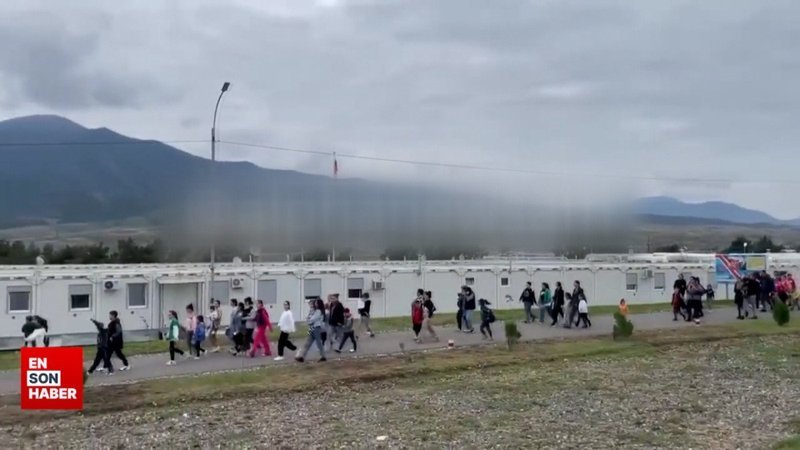 Karabağ'da ateşkes sağlandı! Ermeniler bölgeyi tahliyeye başladı